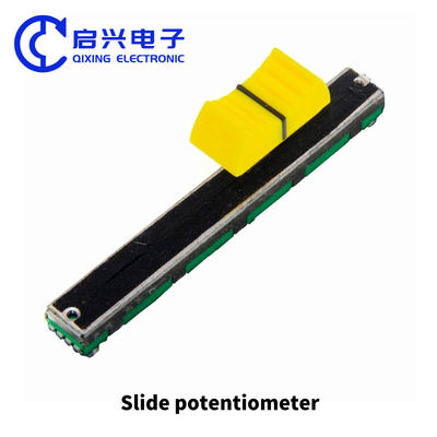 B103 Fader de mélangeur de 75 mm B10K Circuits intégrés à double canal à potentiomètre glissant droit