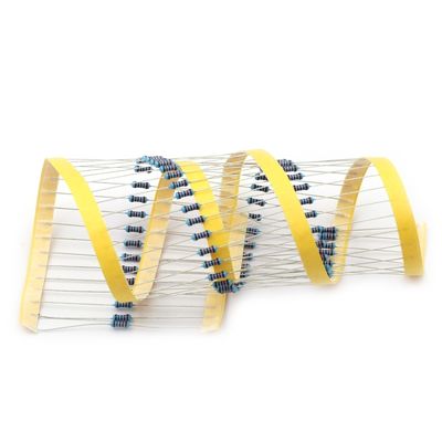 Résistance à film métallique de 1 W 8.2r 10r 12r 15r 20r Ohm 5% Tolérance